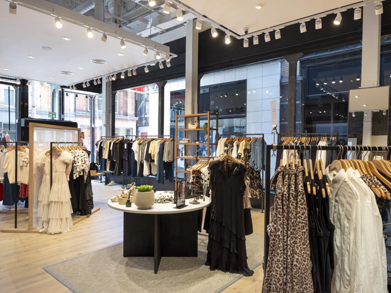 83 Buchanan Street Interior